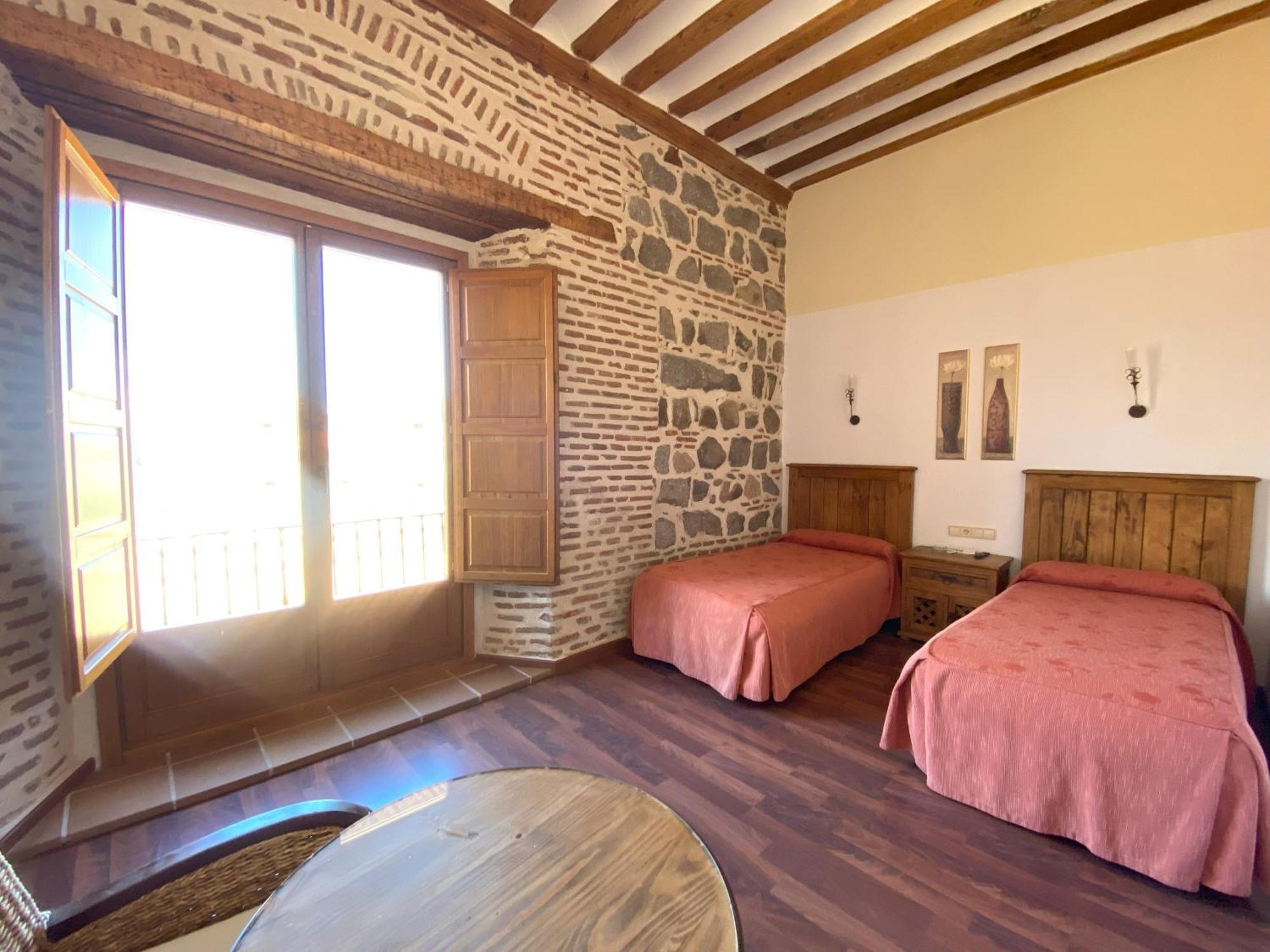 Ávila Hotel El Rastro - Palacio Duque De Tamames - מראה חיצוני תמונה