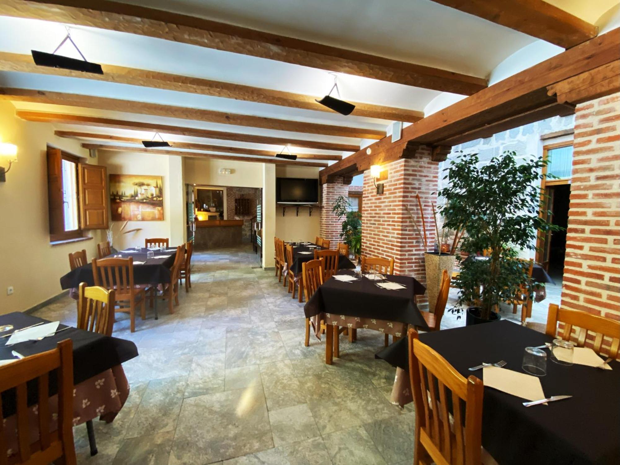 Ávila Hotel El Rastro - Palacio Duque De Tamames - מראה חיצוני תמונה