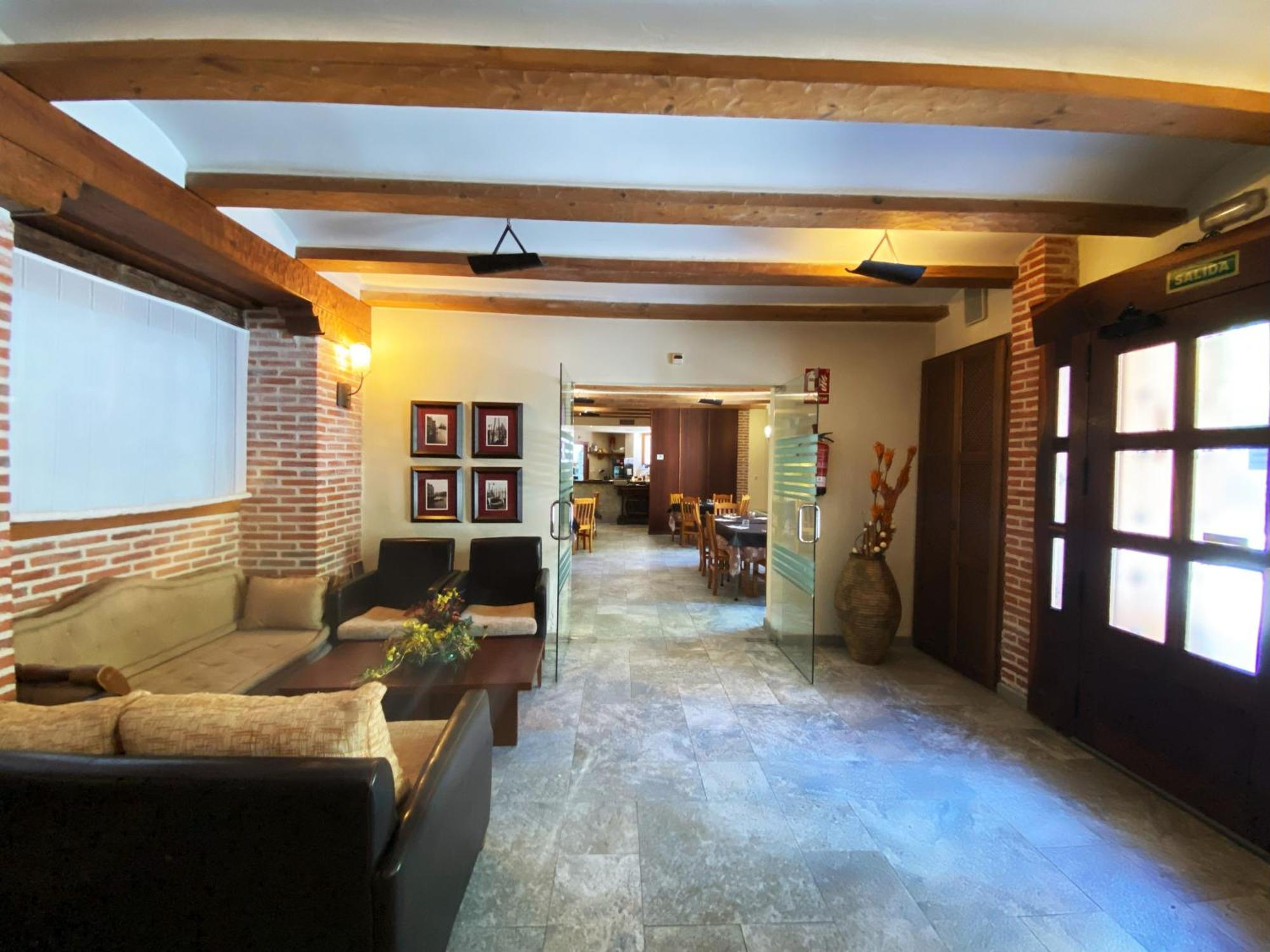 Ávila Hotel El Rastro - Palacio Duque De Tamames - מראה חיצוני תמונה