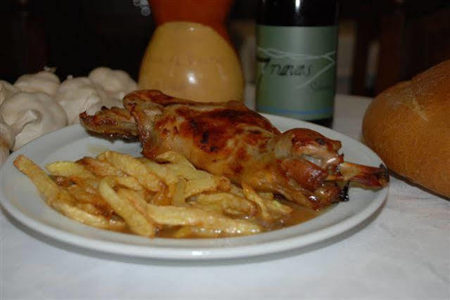 Ávila Hotel El Rastro - Palacio Duque De Tamames - מראה חיצוני תמונה