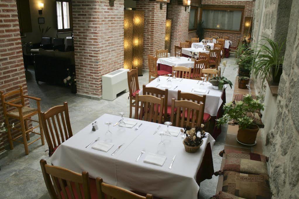 Ávila Hotel El Rastro - Palacio Duque De Tamames - מראה חיצוני תמונה